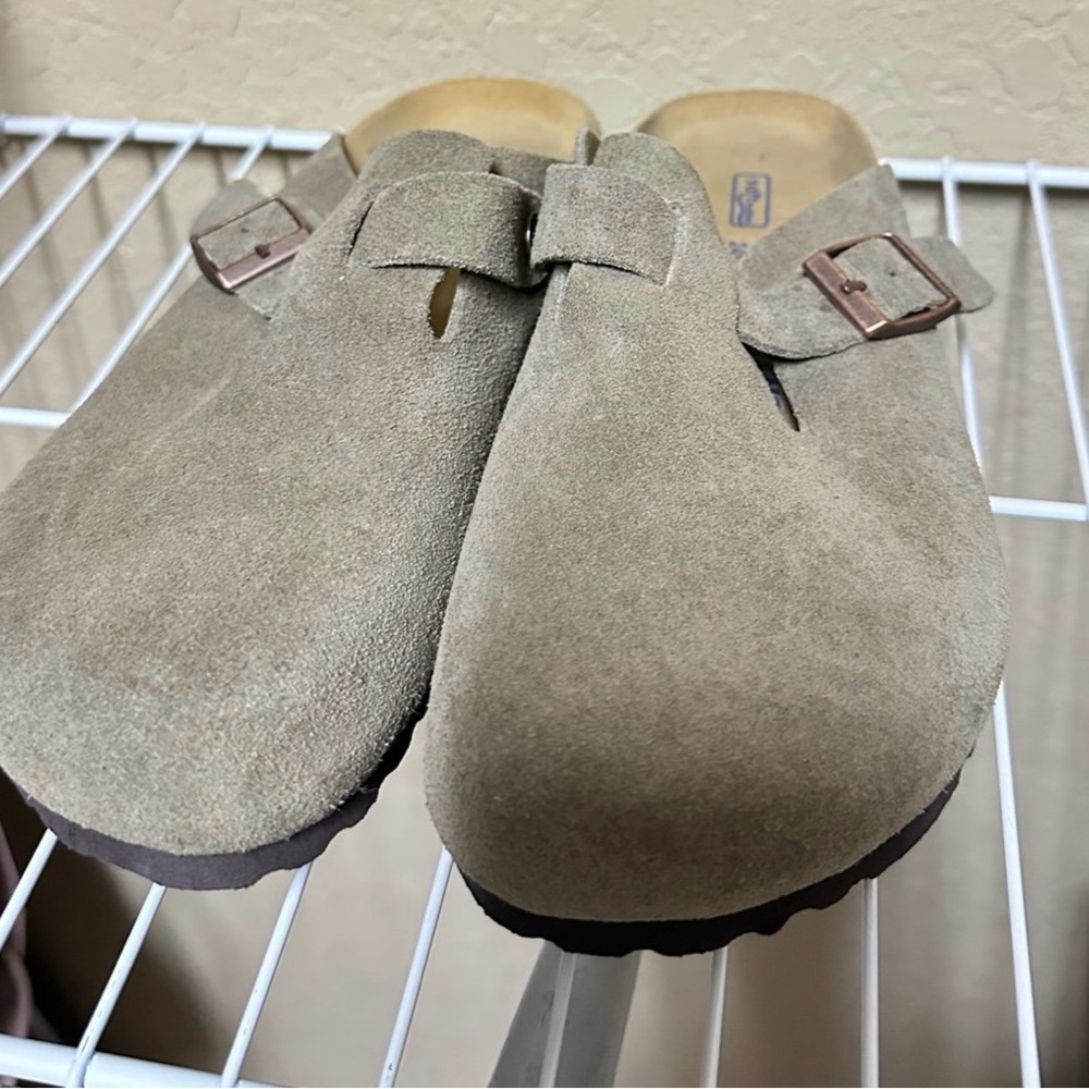 Birkenstock Suede Mules in Taupe